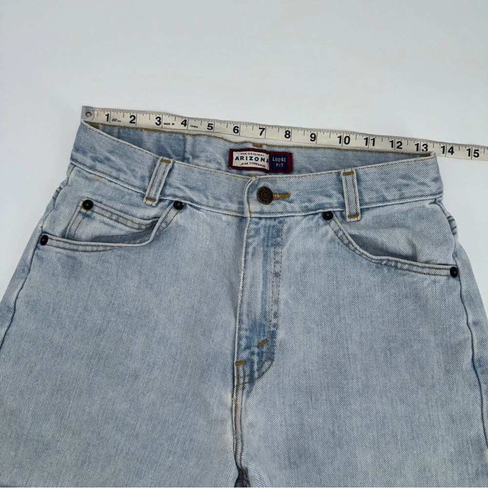 Vintage Arizona cutoff raw hem jean shorts